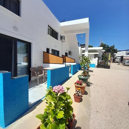 Vila Francesko Ksamil Bagian luar foto
