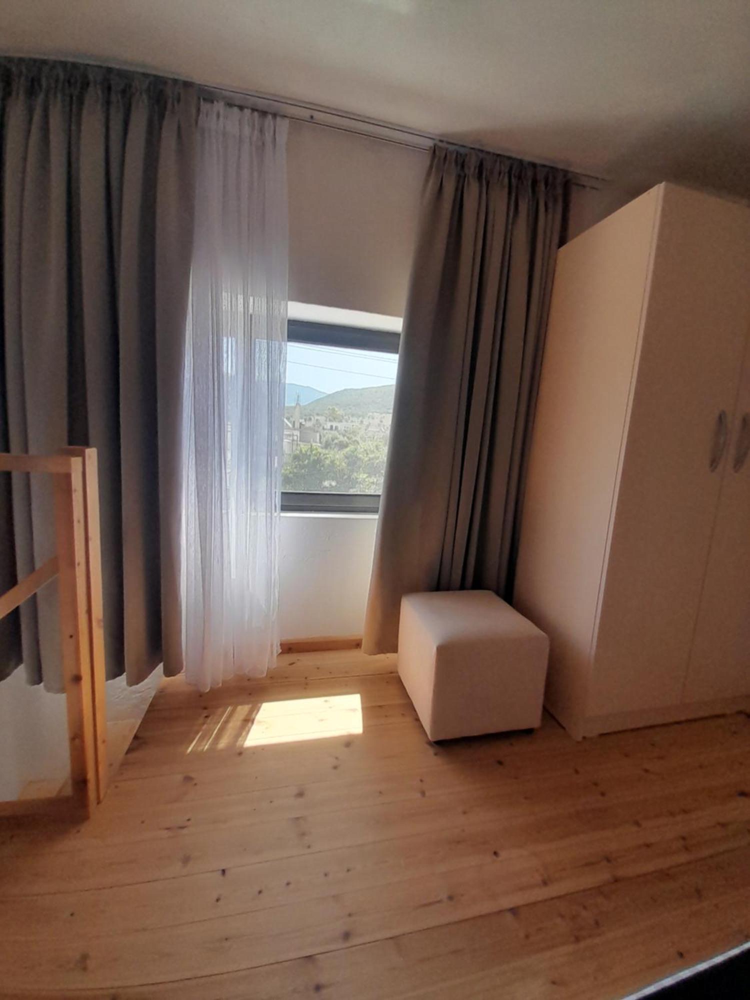 Vila Francesko Ksamil Bagian luar foto