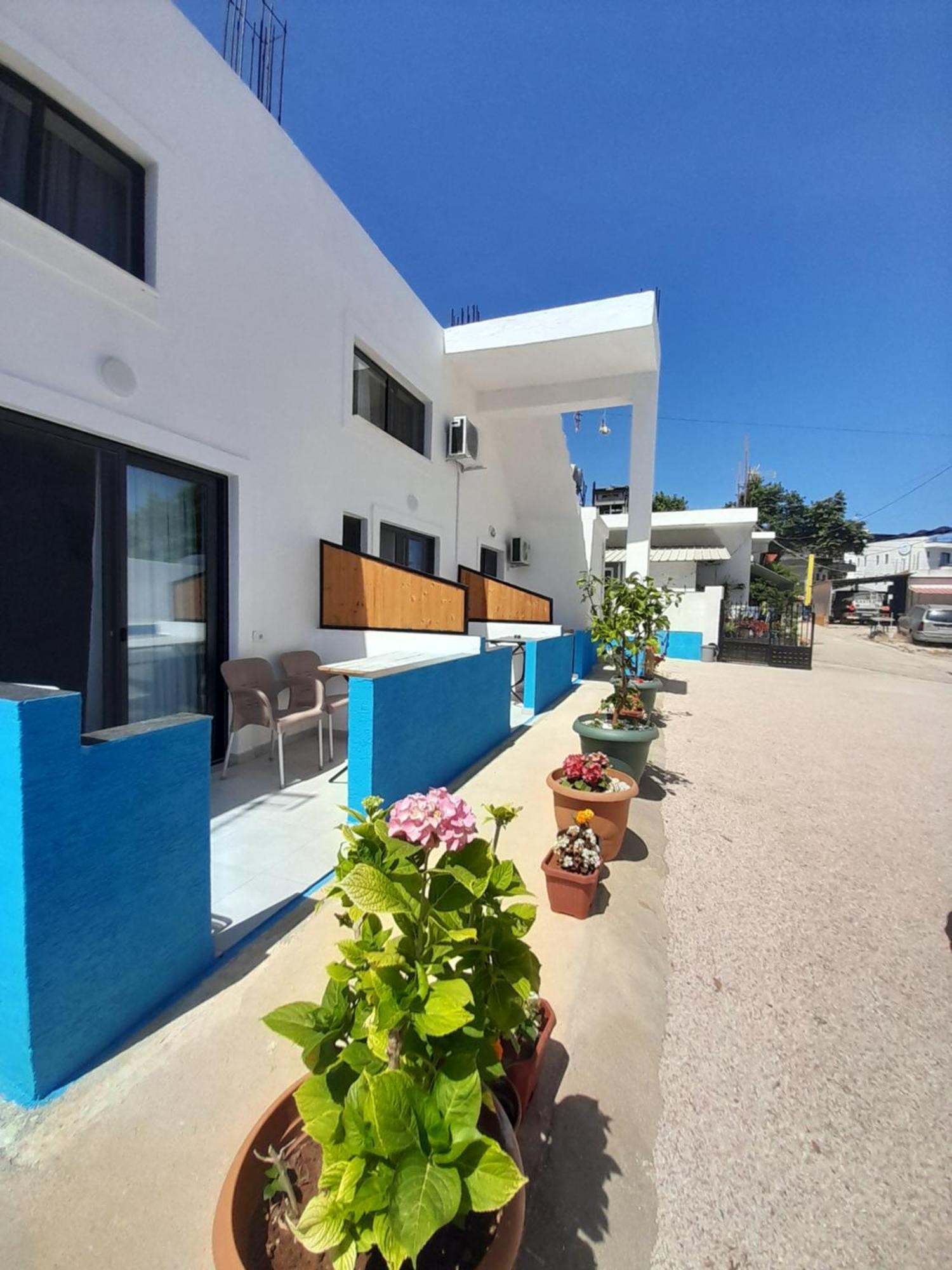 Vila Francesko Ksamil Bagian luar foto
